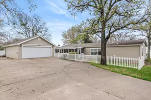 10165 Northlake Circle, Kemp, TX 75143 - Photo 33