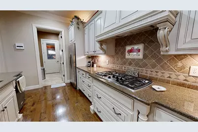 2200 Herons Nest Drive, Granbury, TX 76048 - Photo 9