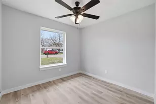 335 S 2nd St, Wylie, TX 75098 - Photo 9