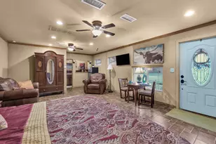 321 W Rentz St, Weatherford, TX 76086 - Photo 5