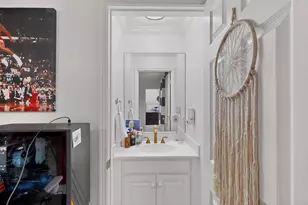 7639 Lovers Ln, Dallas, TX 75225 - Photo 29