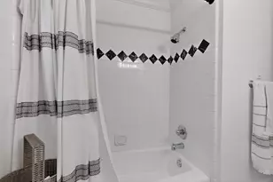 7639 Lovers Ln, Dallas, TX 75225 - Photo 17