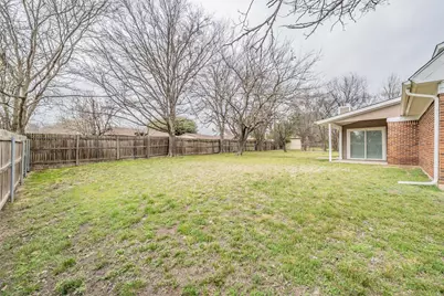 6732 Plantation Road, Forest Hill, TX 76140 - Photo 37