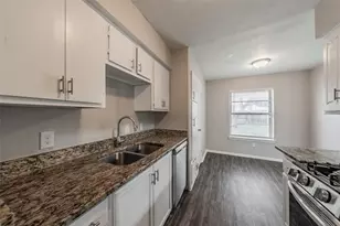 6732 Plantation Rd, Forest Hill, TX 76140 - Photo 11