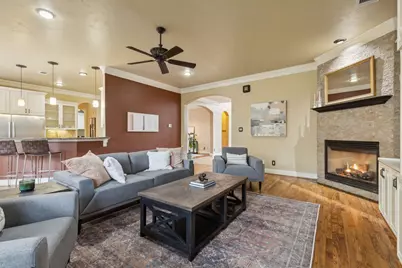 3007 Sunray Valley Court, Arlington, TX 76012 - Photo 11