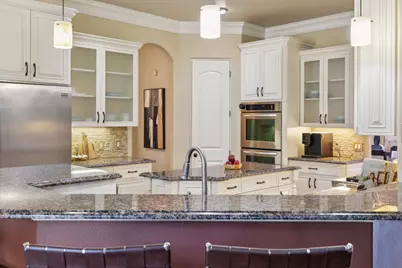 3007 Sunray Valley Court, Arlington, TX 76012 - Photo 13