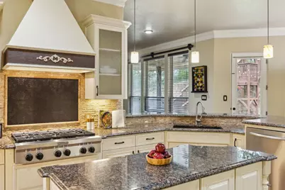 3007 Sunray Valley Court, Arlington, TX 76012 - Photo 17