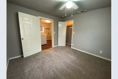 4427 Canal Street, Dallas, TX 75210 - Photo 9