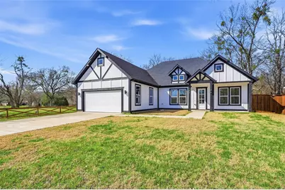 1110 Norris Street, Commerce, TX 75428 - Photo 1