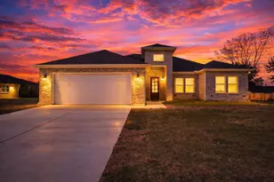 340 E Marshall Ct, Palmer, TX 75152 - Photo 5