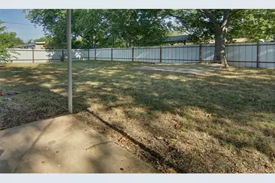 730 Indiana Street, Graham, TX 76450 - Photo 25