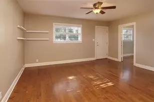 730 Indiana St, Graham, TX 76450 - Photo 11
