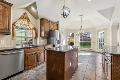 9628 Makiposa Lane, Fort Worth, TX 76177 - Photo 7