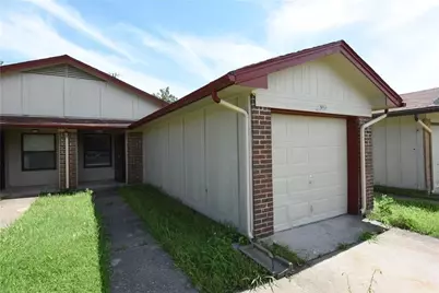 8910-8912 Greenmound Avenue, Dallas, TX 75227 - Photo 1