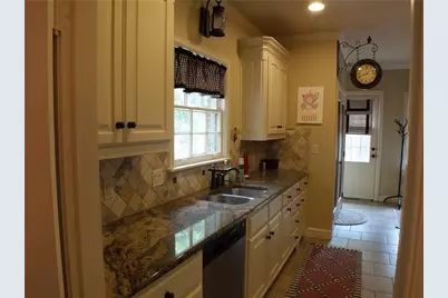 3241 Cockrell Avenue, Fort Worth, TX 76109 - Photo 5