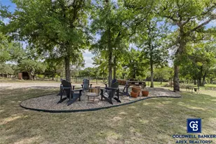 1505 Whispering Oaks Ct, Granbury, TX 76049 - Photo 19
