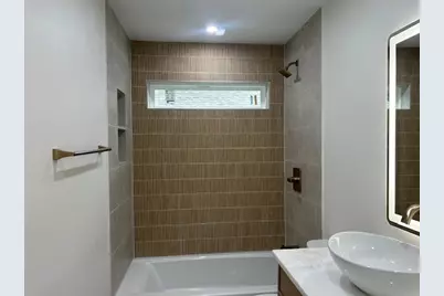 7728 Lemmonwood Drive, Dallas, TX 75231 - Photo 17