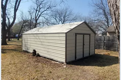 11549 County Road 741, Princeton, TX 75407 - Photo 13