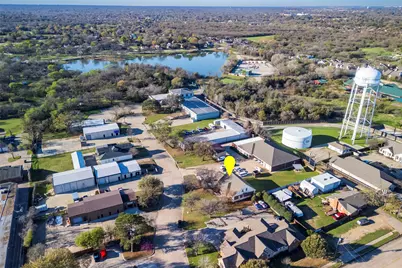 2305 Michigan Court, Dalworthington Gardens, TX 76016 - Photo 7