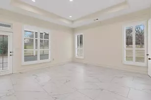 531 E Hickory Ridge Cir, Argyle, TX 76226 - Photo 17