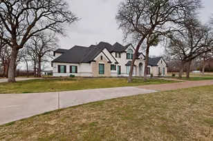 531 E Hickory Ridge Cir, Argyle, TX 76226 - Photo 37