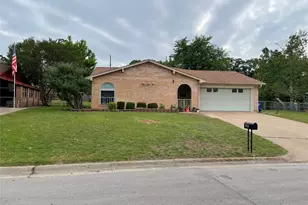 1004 Gladstone Ave, Azle, TX 76020 - Photo 1