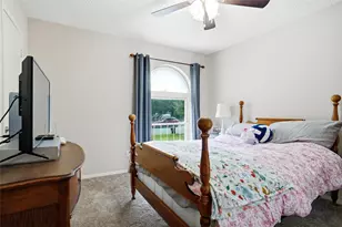 1004 Gladstone Ave, Azle, TX 76020 - Photo 17
