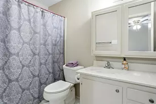1004 Gladstone Ave, Azle, TX 76020 - Photo 15