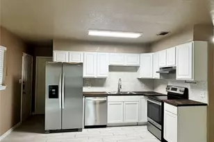 7001 Porthville Dr, Mabank, TX 75156 - Photo 5