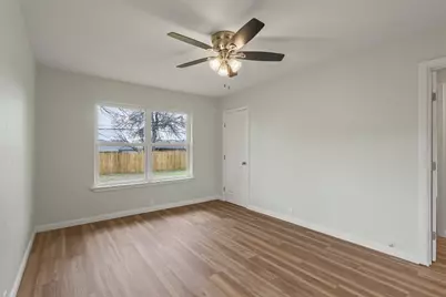 732 W Bullock Street, Denison, TX 75020 - Photo 17