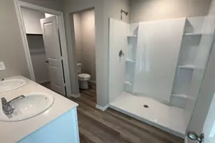 16625 Laguna Vis St, Fort Worth, TX 76247 - Photo 9