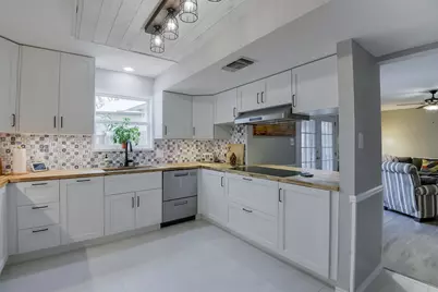 2205 Prestonwood Drive, Arlington, TX 76012 - Photo 13