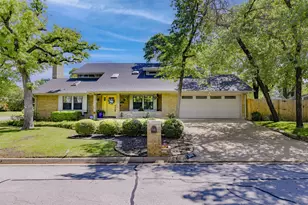 2205 Prestonwood Dr, Arlington, TX 76012 - Photo 1