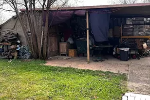 6608 Central Ave, North Richland Hills, TX 76182 - Photo 3