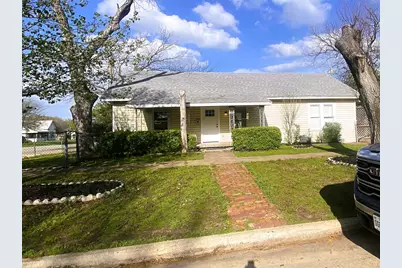 308 N Shawnee Street, Ennis, TX 75119 - Photo 1