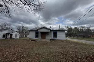 1138 Fitzhugh, Paris, TX 75460 - Photo 9