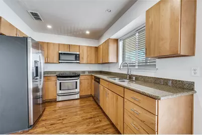 4616 W Lovers Lane #218, Dallas, TX 75209 - Photo 11