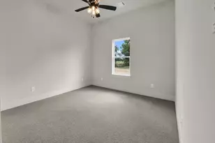 305 Wrangler Ct, Weatherford, TX 76088 - Photo 21