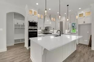 305 Wrangler Ct, Weatherford, TX 76088 - Photo 15