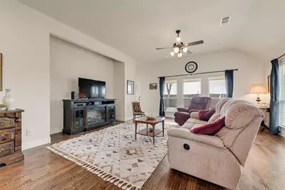 548 Hay Meadow Drive, Waxahachie, TX 75165 - Photo 13