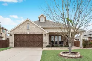 548 Hay Meadow Dr, Waxahachie, TX 75165 - Photo 1