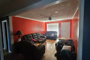 12106 Brisbane Ave, Farmers Branch, TX 75234 - Photo 3