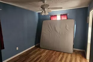 12106 Brisbane Ave, Farmers Branch, TX 75234 - Photo 7