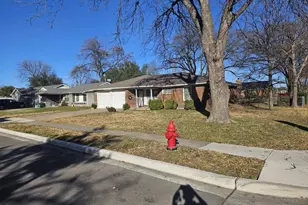 12106 Brisbane Ave, Farmers Branch, TX 75234 - Photo 1