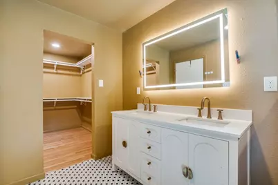 2418 Patricia Lane, Garland, TX 75041 - Photo 19