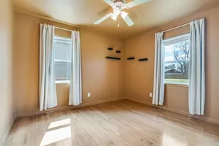 2418 Patricia Ln, Garland, TX 75041 - Photo 17