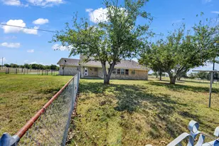 5108 Woodard Ave, Cleburne, TX 76033 - Photo 29