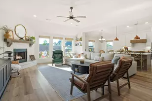 212 Lone Star Dr, Waxahachie, TX 75165 - Photo 5