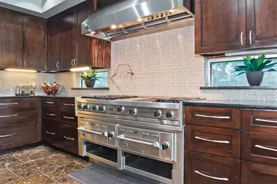 1001 Red Wing Court, Mansfield, TX 76063 - Photo 11