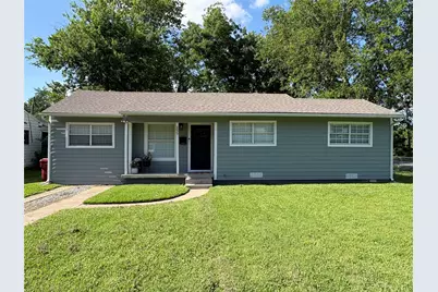 257 Graham Avenue, Bonham, TX 75418 - Photo 1